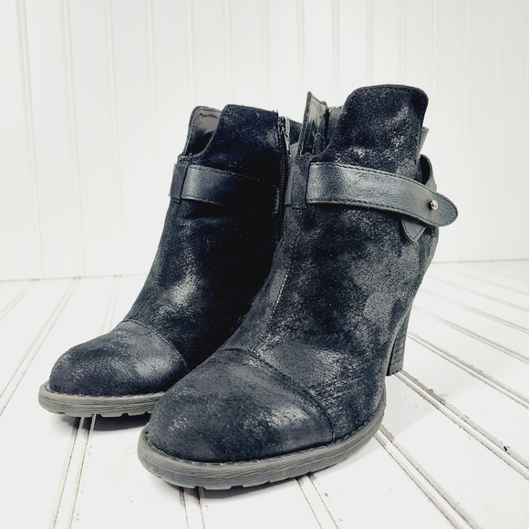 Crown Vintage Black Faux Suede Zip Up Block High Heel Ankle Booties K627 - Picture 2 of 13